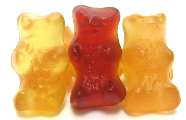 Almost Unschoolers: Giant Homemade Gummy Bears